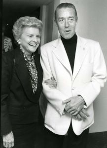 Halston, Betty Ford 1986 NYC.jpg